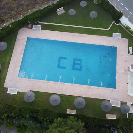 Bright 2-bedroom With Pool Access In *