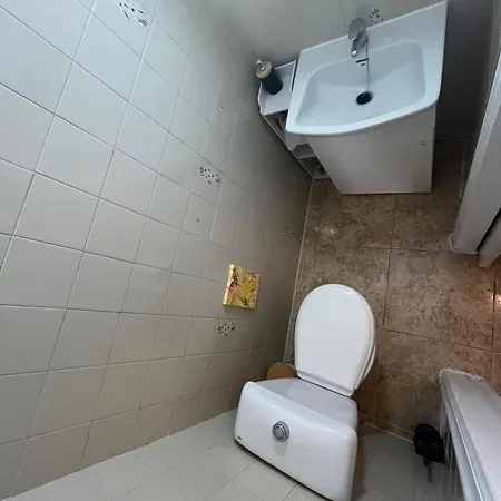 Bright 2-bedroom With Pool Access In * Torrevieja